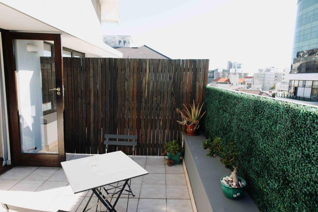 Camborne Holiday Apartments Cape Town Exterior photo